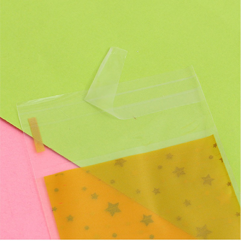 100 pcs Christmas Cellophane Candy Bag Biscuit Cookie Gift Bags - Santa Claus 10x10cm