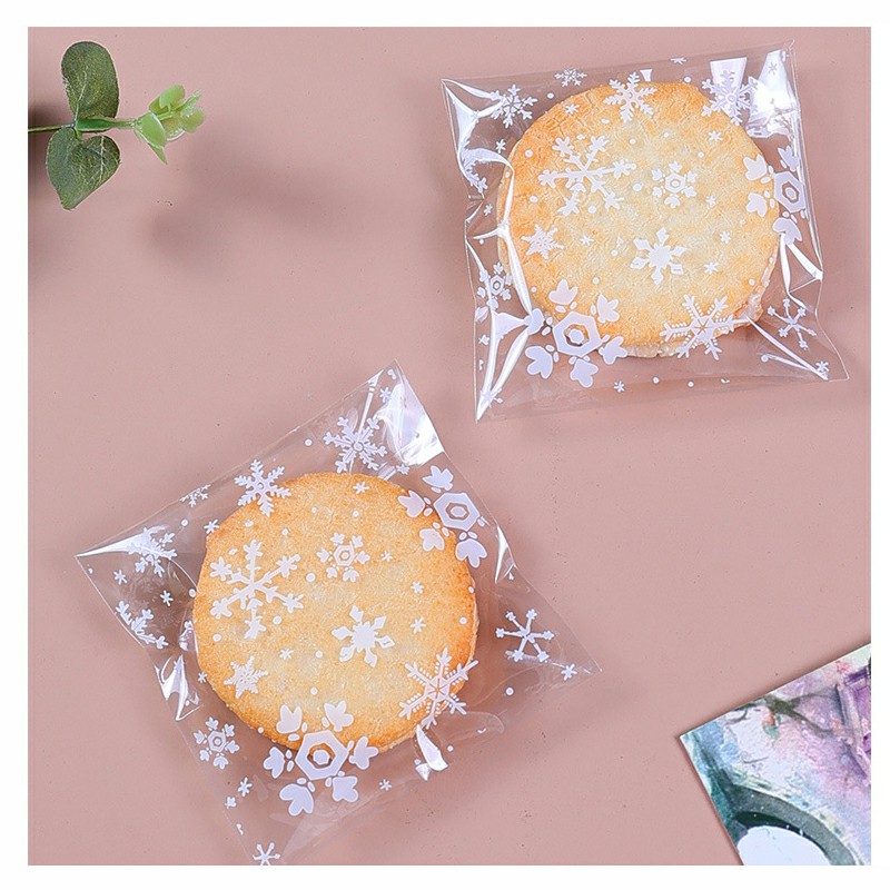 100 pcs Christmas Cellophane Candy Bag Biscuit Cookie Gift Bags - Snowflake 7x7cm