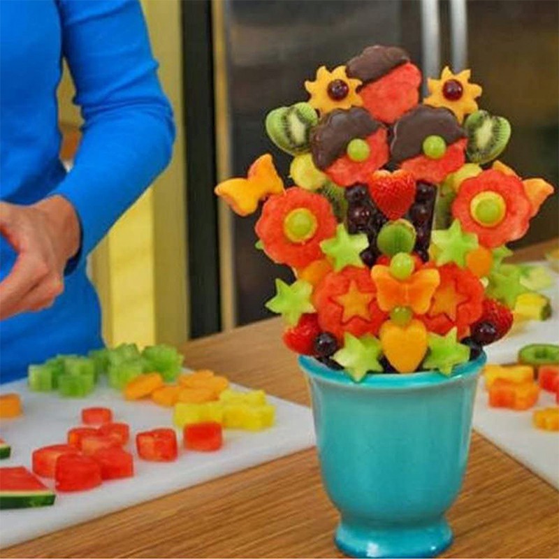 12 pcs Fruit Vegetable Cutter Cookie Stamps Mold Sets - Green