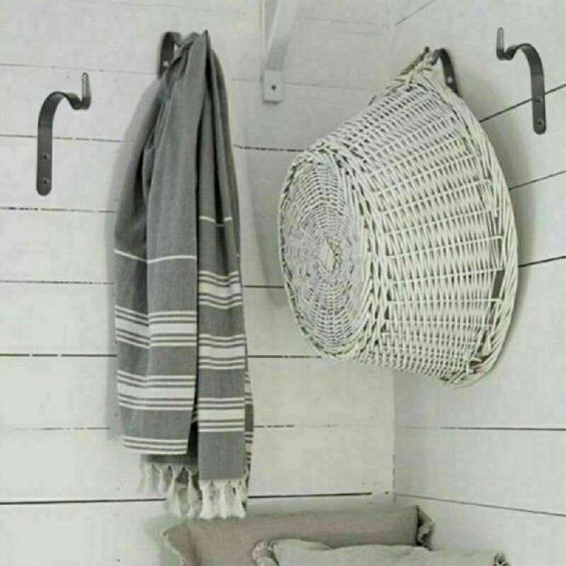 4pcs Metal Hanging Brackets Outdoor Garden Plant Hanger or Wall Hook Hme Decor