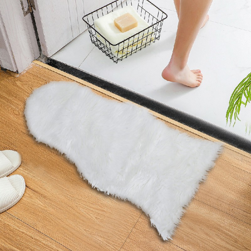 Large Faux Fur Sheepskin Rug Room Sofa Hairy Mat Fluffy Mat Shaggy Floor Carpet - White