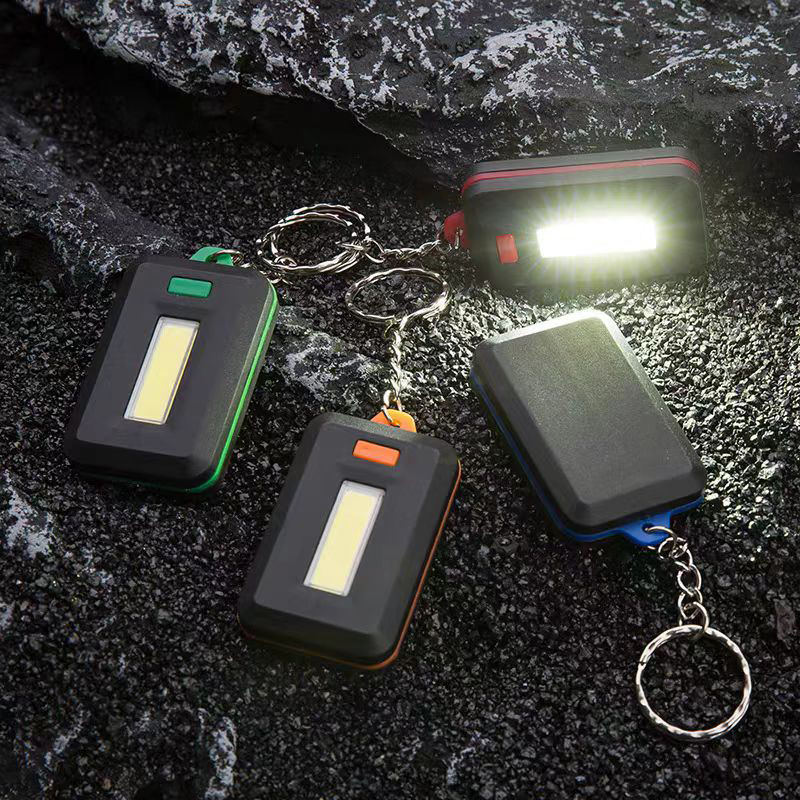 Mini Portable LED Light Keychain Lamp Flashlight - Random Colour