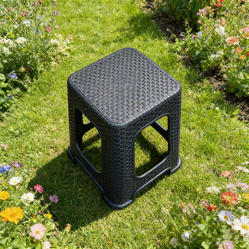 Plastic Rattan Stool Large Modern Minimalist Backless Stools 28 x 28 x 46cm Random Colours