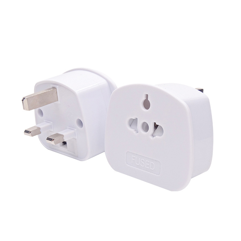 US EU To UK Tourist Travel Adaptor AUS/EU/USA/CHINA To UK 3 Pin Plug